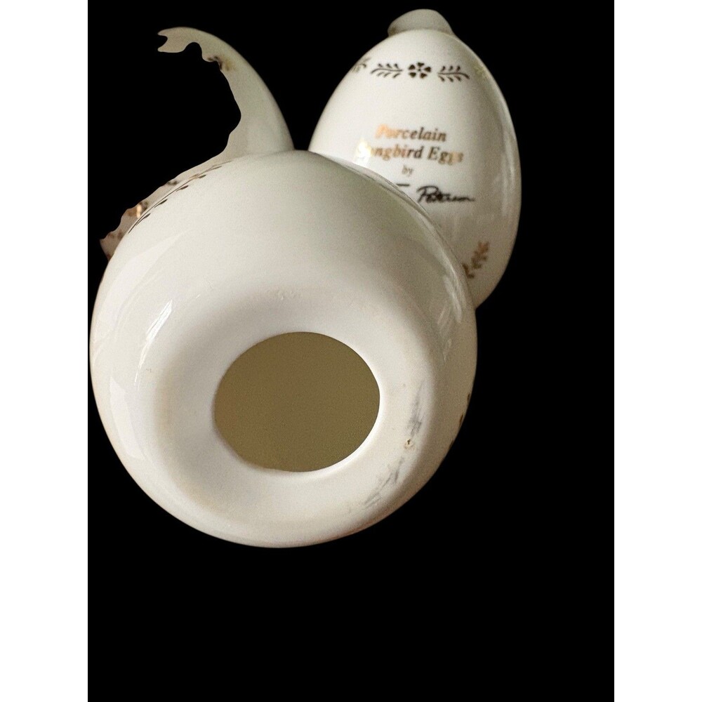 Danbury Mint Roger Tory Peterson Porcelain Songbird Egg Towhee 1995 - Picture 6 of 6